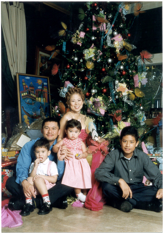 dovxmas.jpg (235665 bytes)